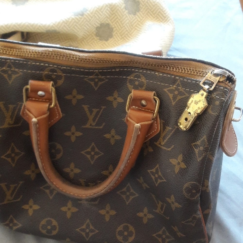 Purse - Picture 4 of 4